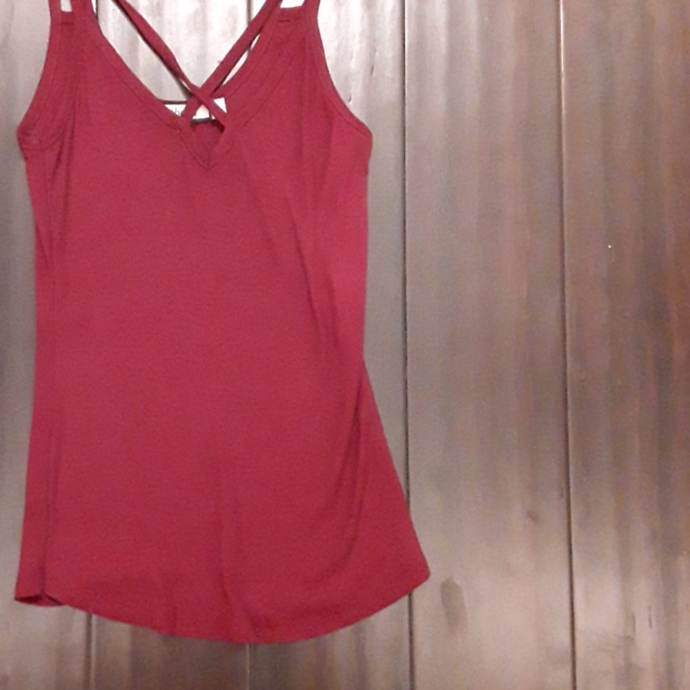 Women Strap Tanktop Red Ribbed - Picture 3 of 4